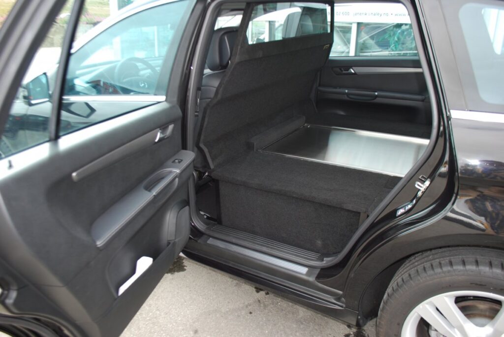 2012-08-06_23.28.01_r_350_2012_7_seter_full_slinn_24