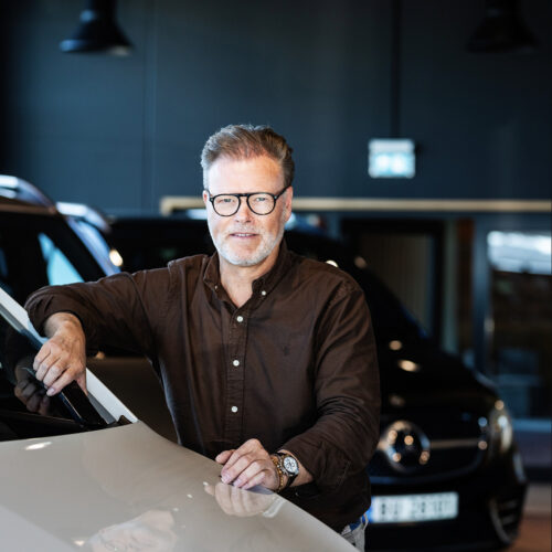 Jan Erik Naley, Showroom Karmøy Bilsenter